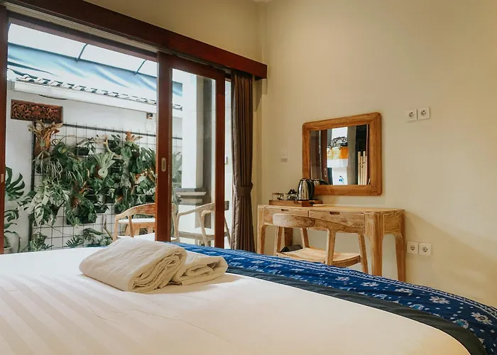 8july 2 Bed & Breakfast Ubud